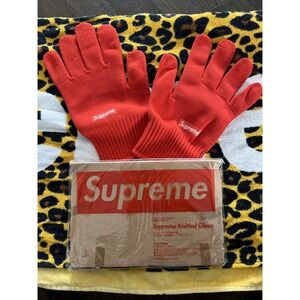 Supreme knitted gloves From cool trans magazine New In Packaging